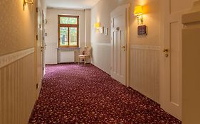 Hotel Schwarzer Adler Tangermuende