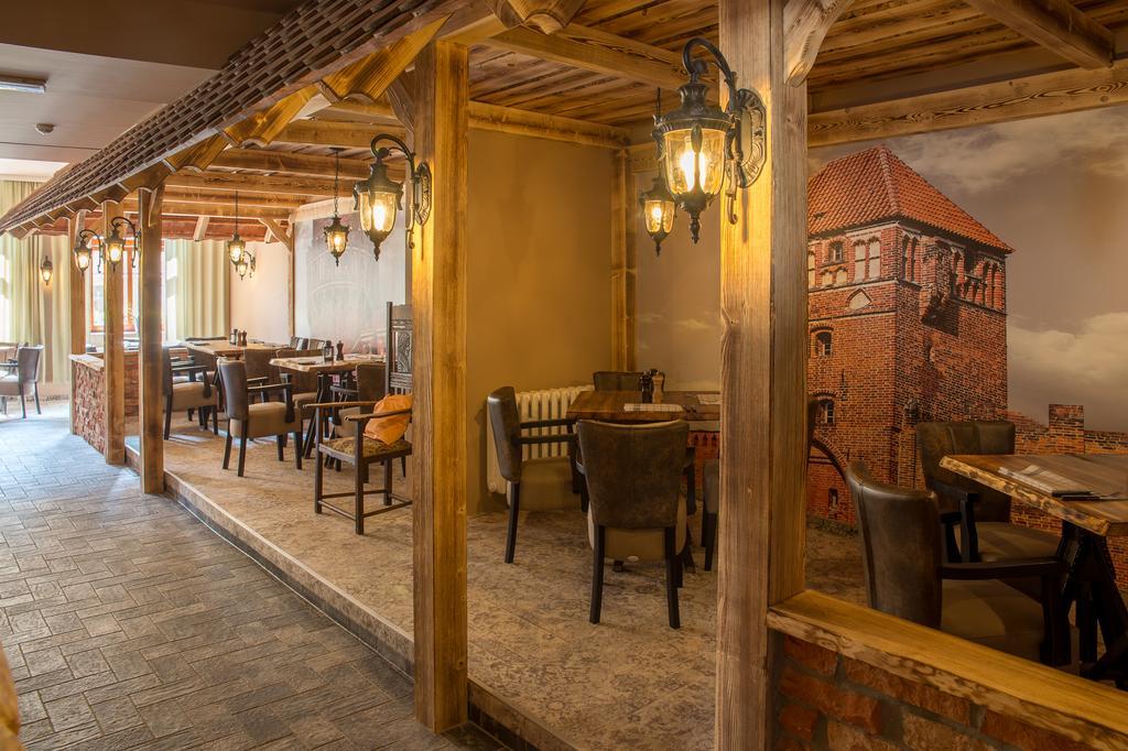 Hotel Schwarzer Adler Tangermünde Eksteriør bilde